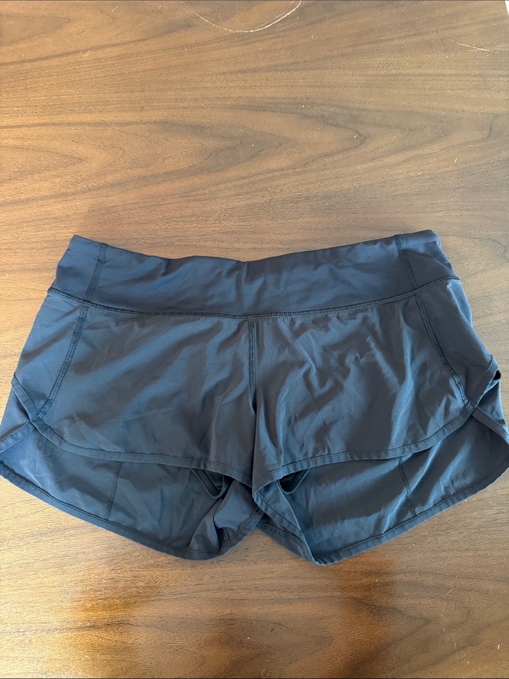 lululemon speed up shorts, size 8